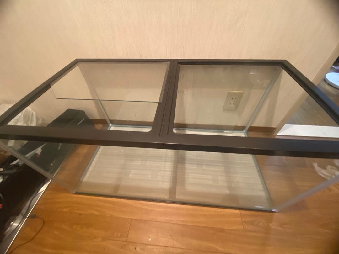 大型ガラス水槽 W900、LED、ポンプ、ヒーターなど全て一式 ※現物引渡しのみ