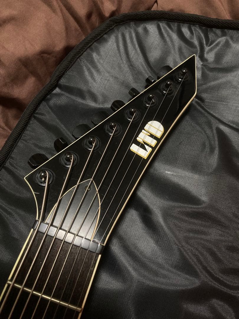 LTD SC-608B 8弦ギター