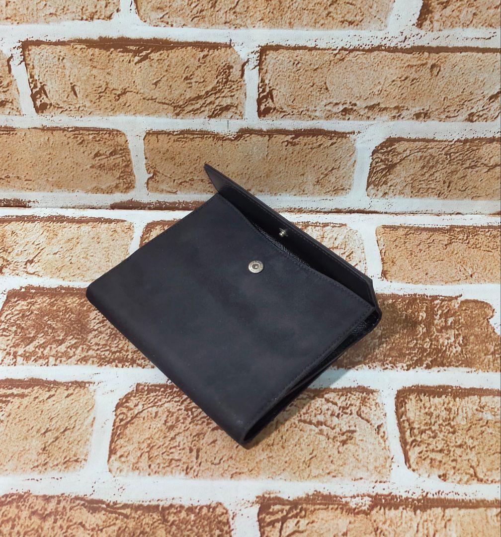 PRADAブラック 二つ折り財布