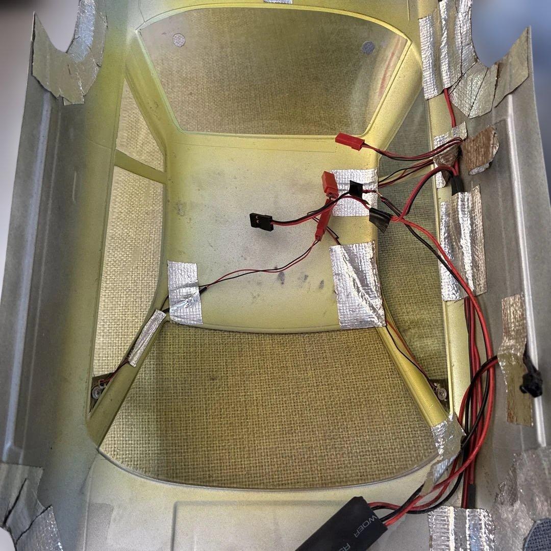 S13シルビアラジコン Pirelliロゴ付き