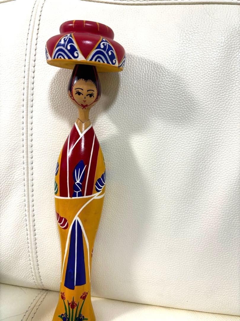 琉球 みやらびこけし 木製 沖縄 民芸品 こけし 高さ約33cm 幅約9cm