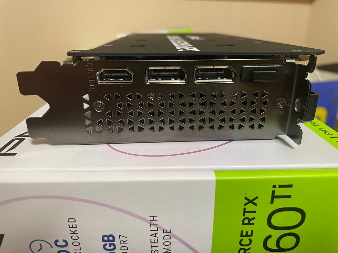 グラフィックボード・グラボ・ビデオカード PNY GeForce RTX 5060 Ti 16GB