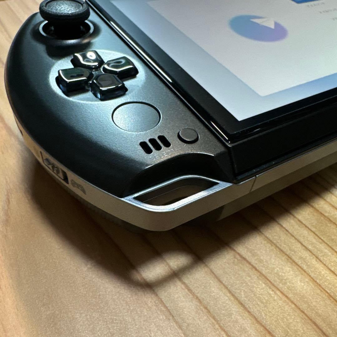 ミニPC GPD WIN4 (2024) Ryzen7 8840U 32GB/2TB