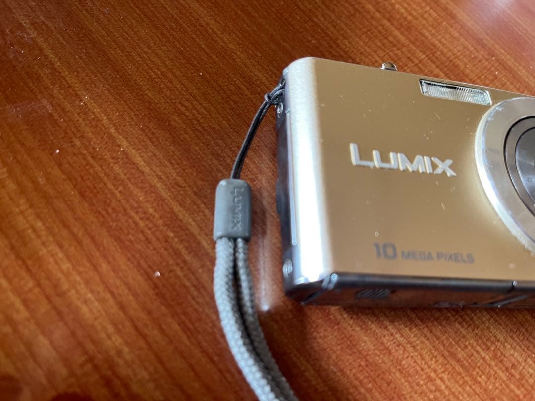 【中古品】Panasonic　LUMIX　DMC-FX35 デジタルカメラ