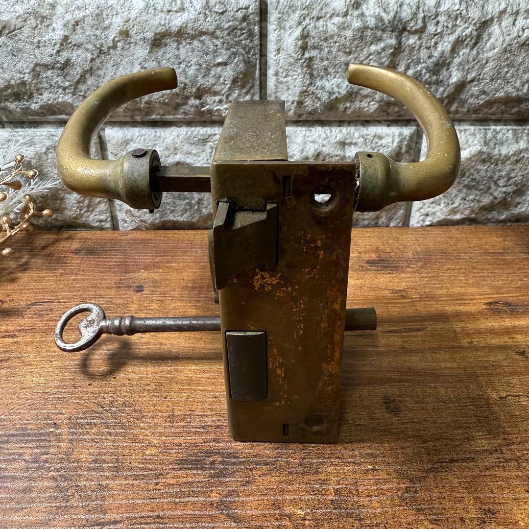 フランス アンティーク ヴィンテージ 鍵付き 真鍮製 ドアノブ