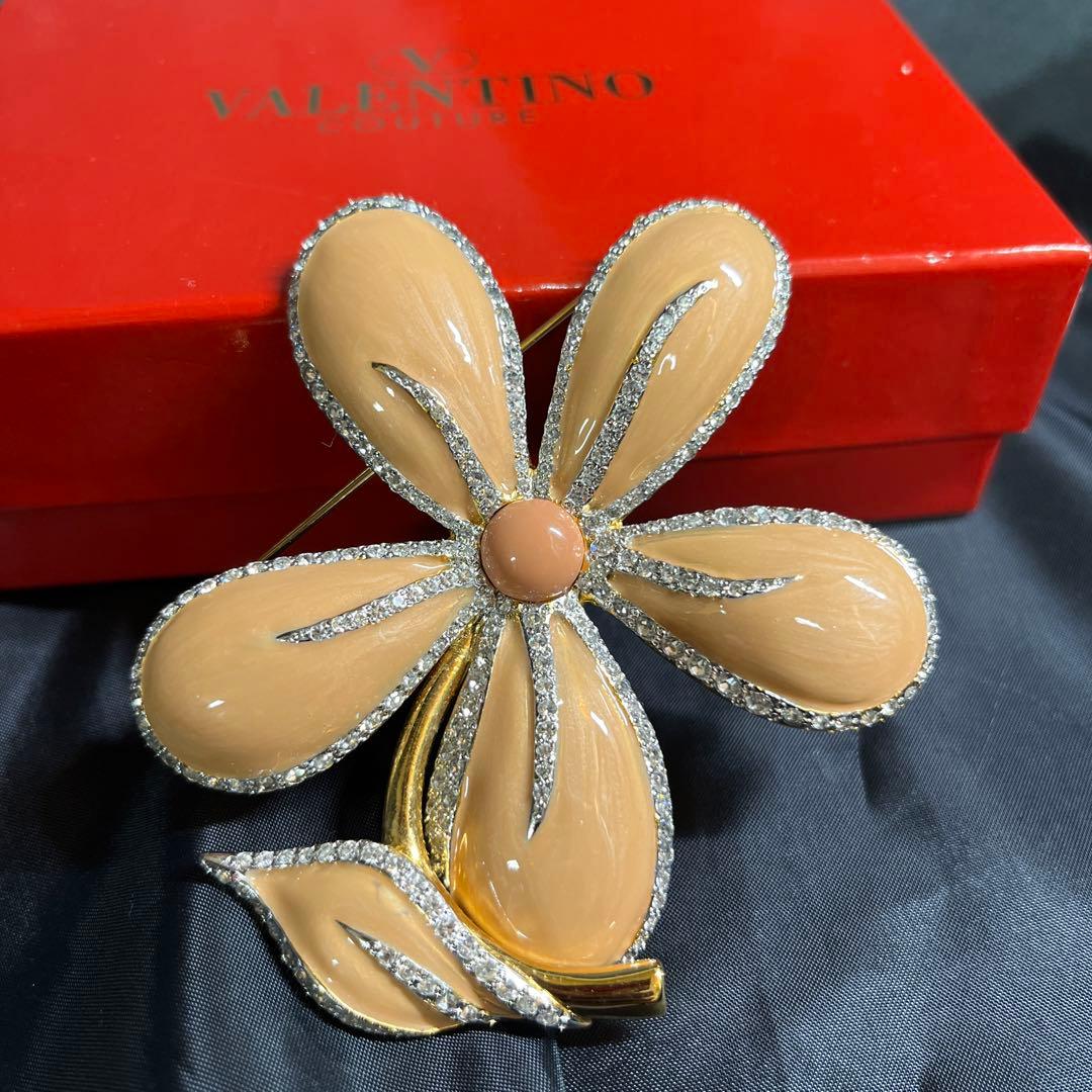 VALENTINO ヴァレンティノ エナメル 大判 ブローチ