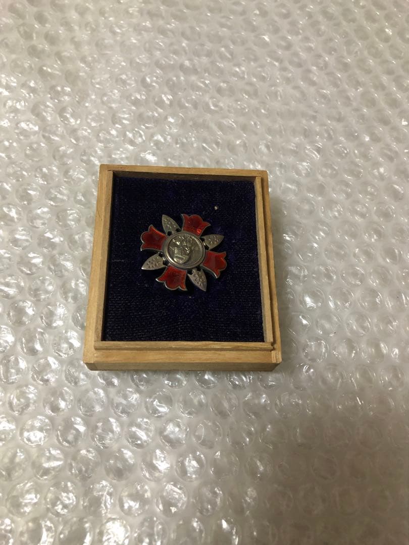 4点 アンティーク 骨董品 戦時中 メダル 勲章 日本軍 大日本帝国