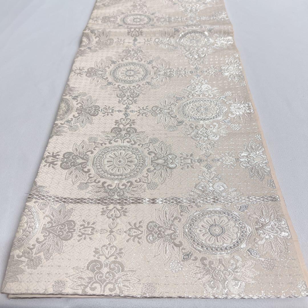 袋帯　華紋　花模様　七宝　銀糸　着物　011tz