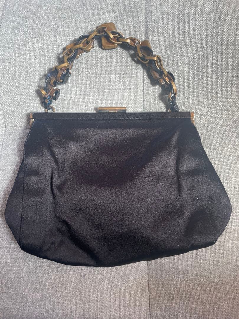 miu miu 黒 サテン パーティーバッグ