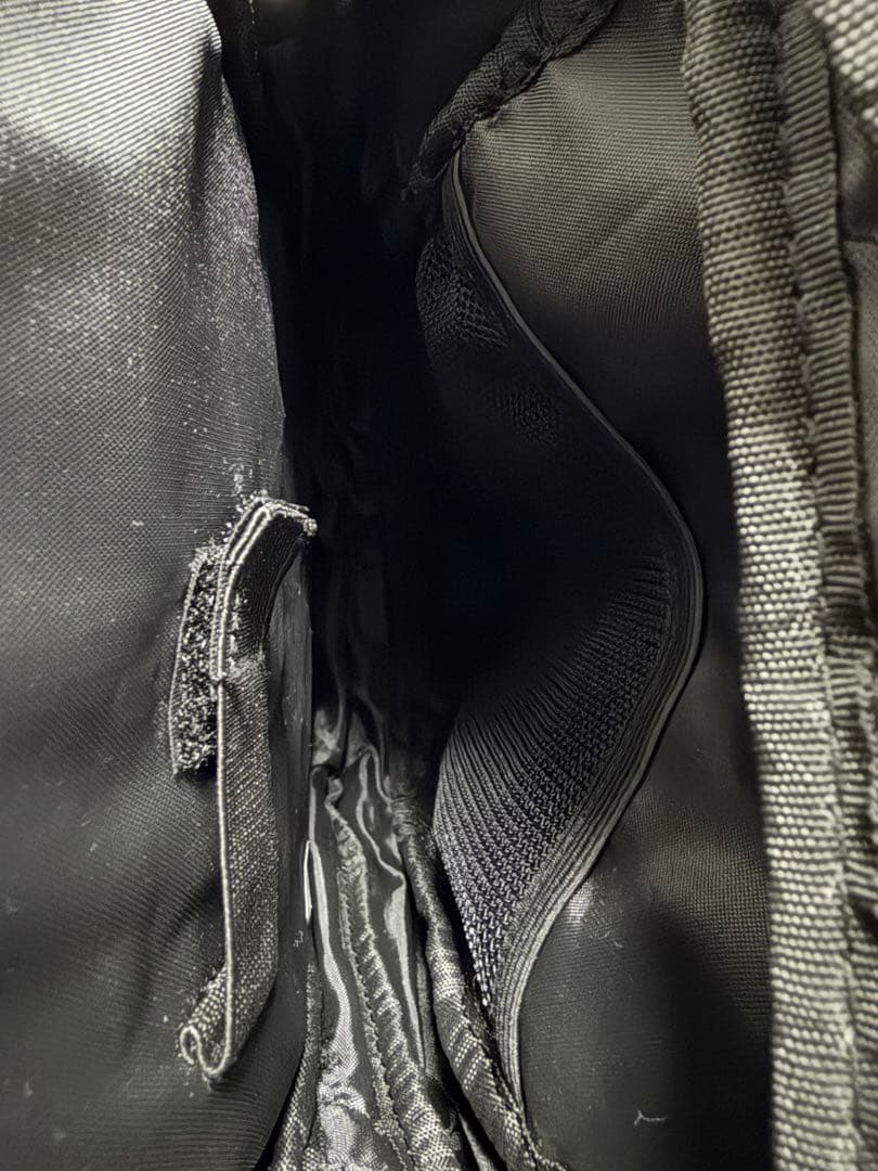 ATEEZ OFFICIAL LIGHTINY SLING BAGスリングバック