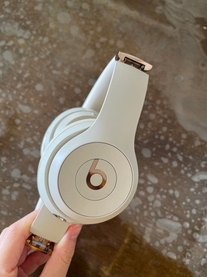 beats solo3 wireless bluetooth サテンゴールド