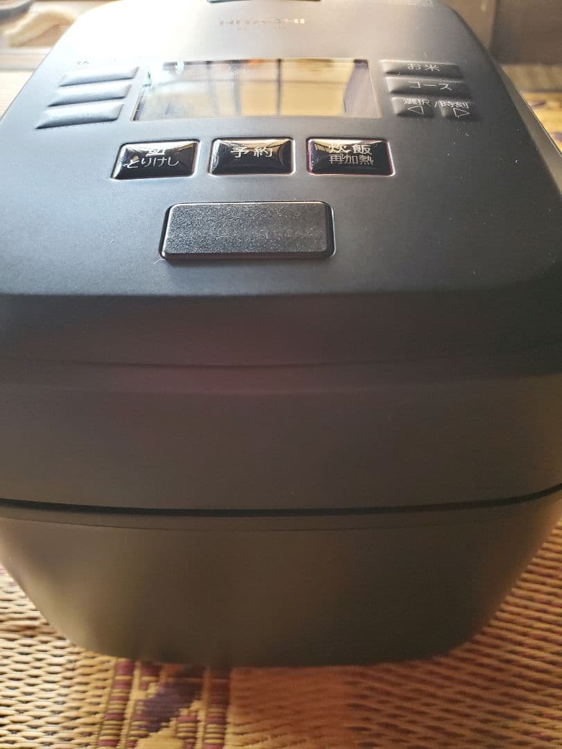 2022年製　HITACHI IH炊飯器 RZ-V100FM