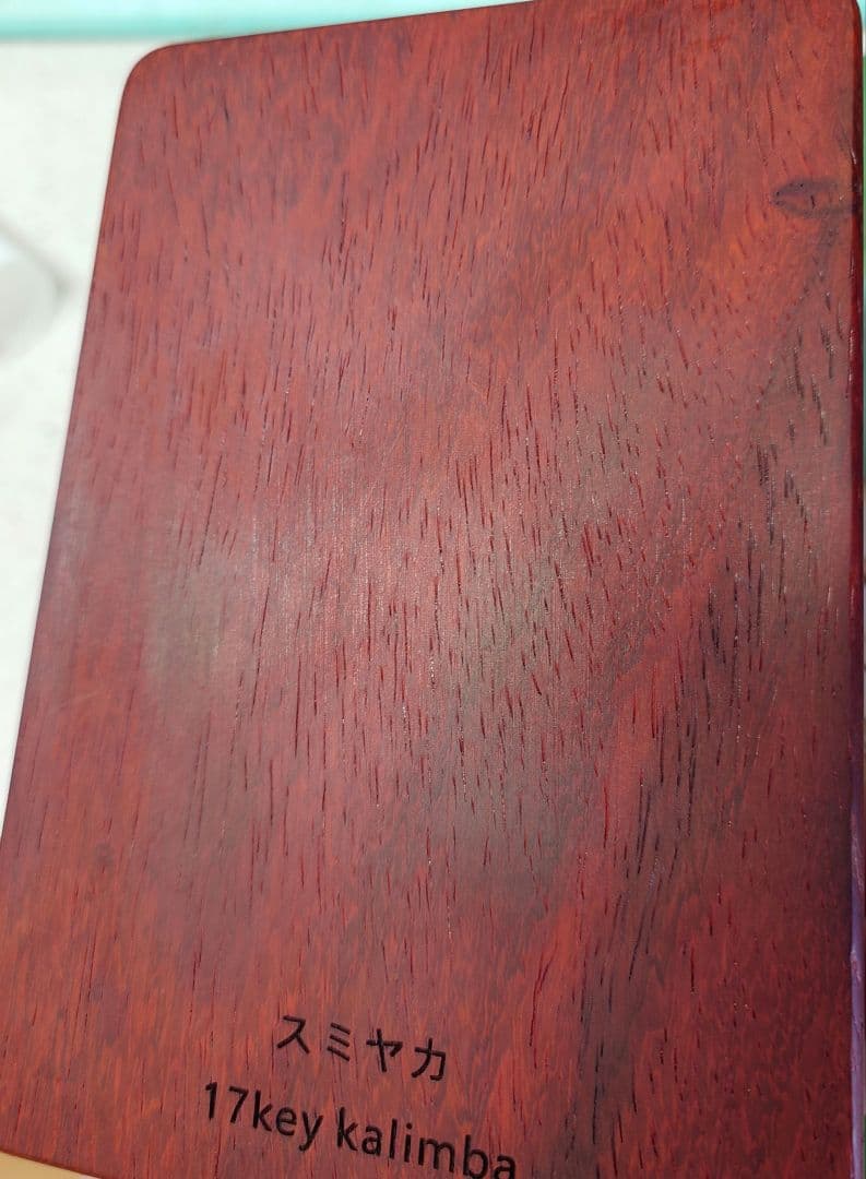 さんちゃん☆カリンバ　赤月猫　スミヤカ