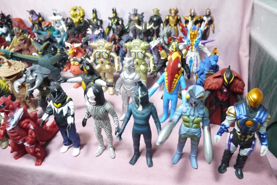 ウルトラ怪獣シリーズ500　怪獣ソフビ　86体セット