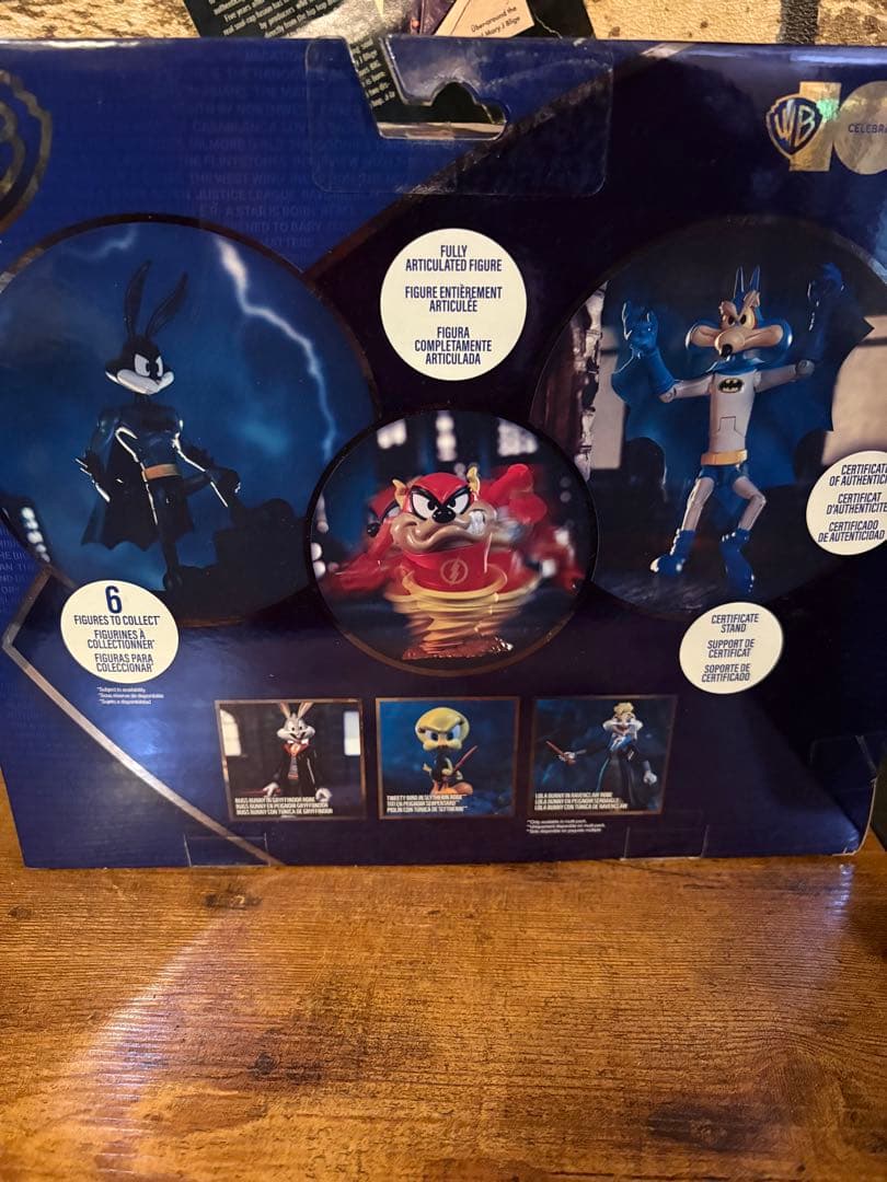最終値下げ激レア　ルーニー・テューンズ　DCコラボフィギュア
