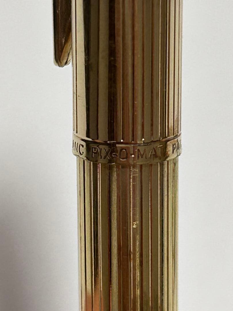 モンブラン MontBlanc pix-o-mat 4色ボールペン 金張り