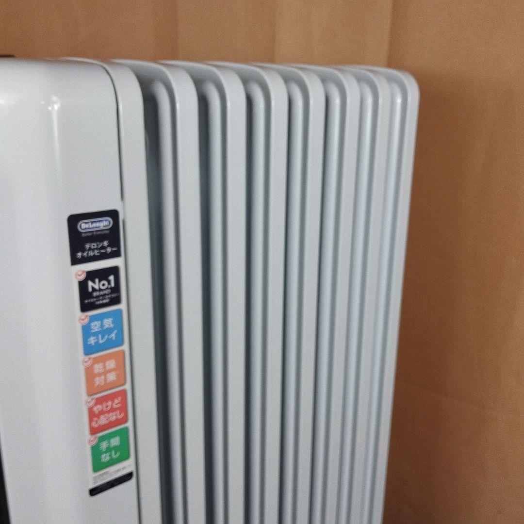 極美品　DeLonghi デロンギ　オイルヒーター RHJ35M0812-DG