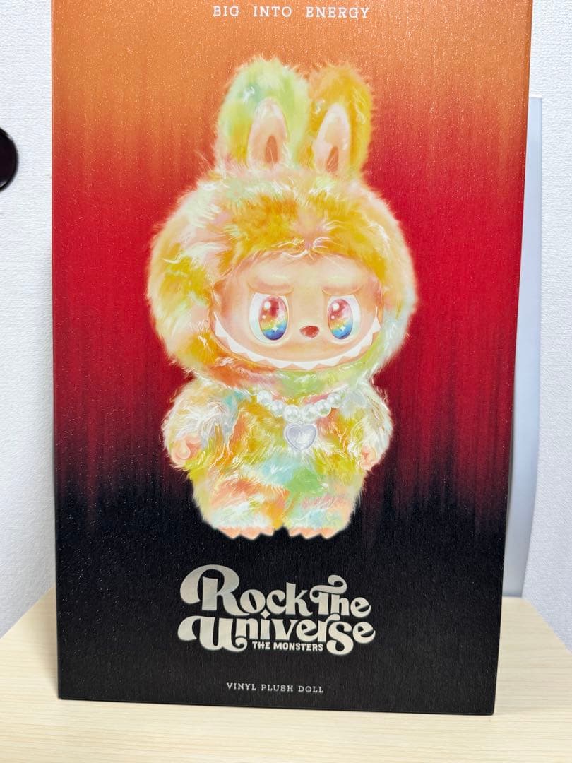 ラブブROCK THE UNIVERSE Vinyl PlushDoll