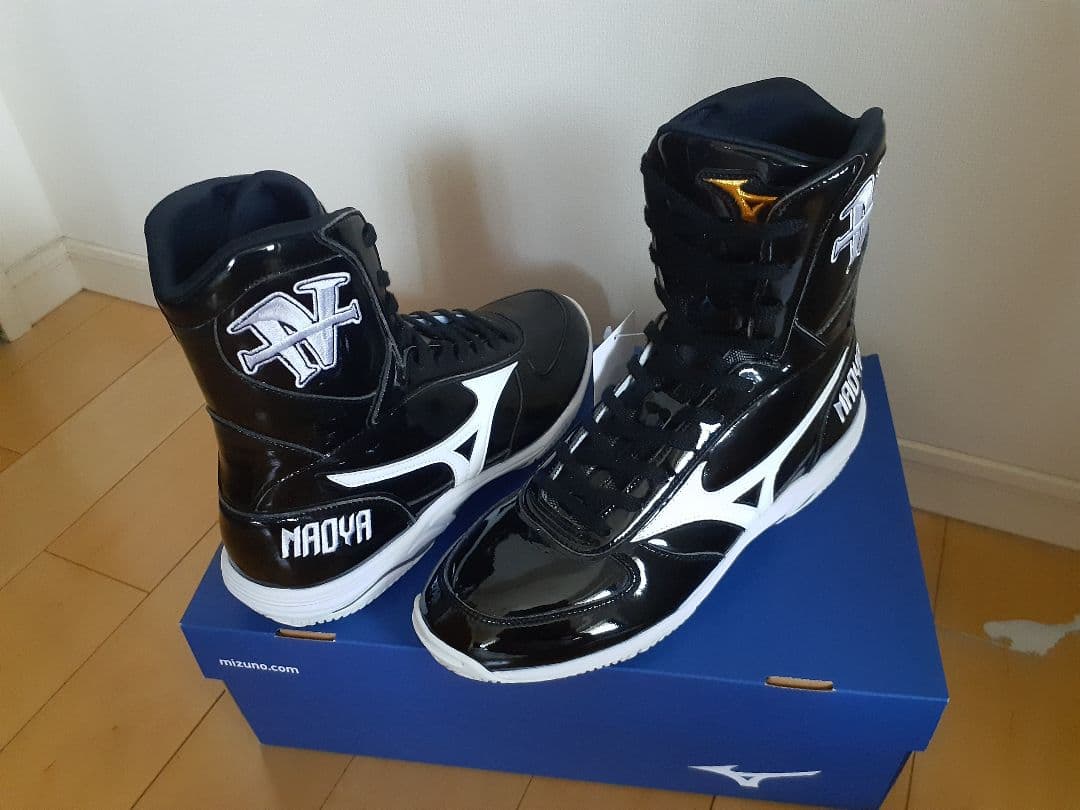 完売商品]井上尚弥ネリ戦MIZUNO製リングシューズ