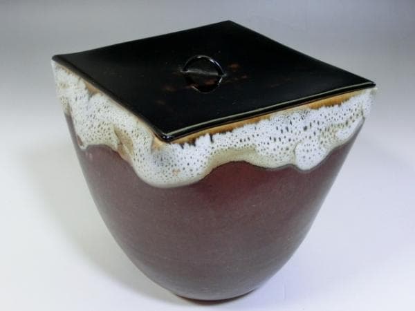 水指■阿漕窯 阿漕焼 菱形 漆器の蓋 飴釉 白雪釉 茶道具 骨董 茶器 古美術■