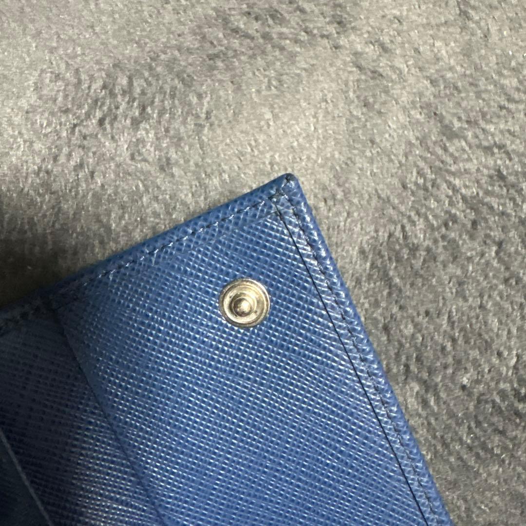 美品　PRADA 三角ロゴ　キーケース　6連　ブルー系　サフィアーノレザー　青