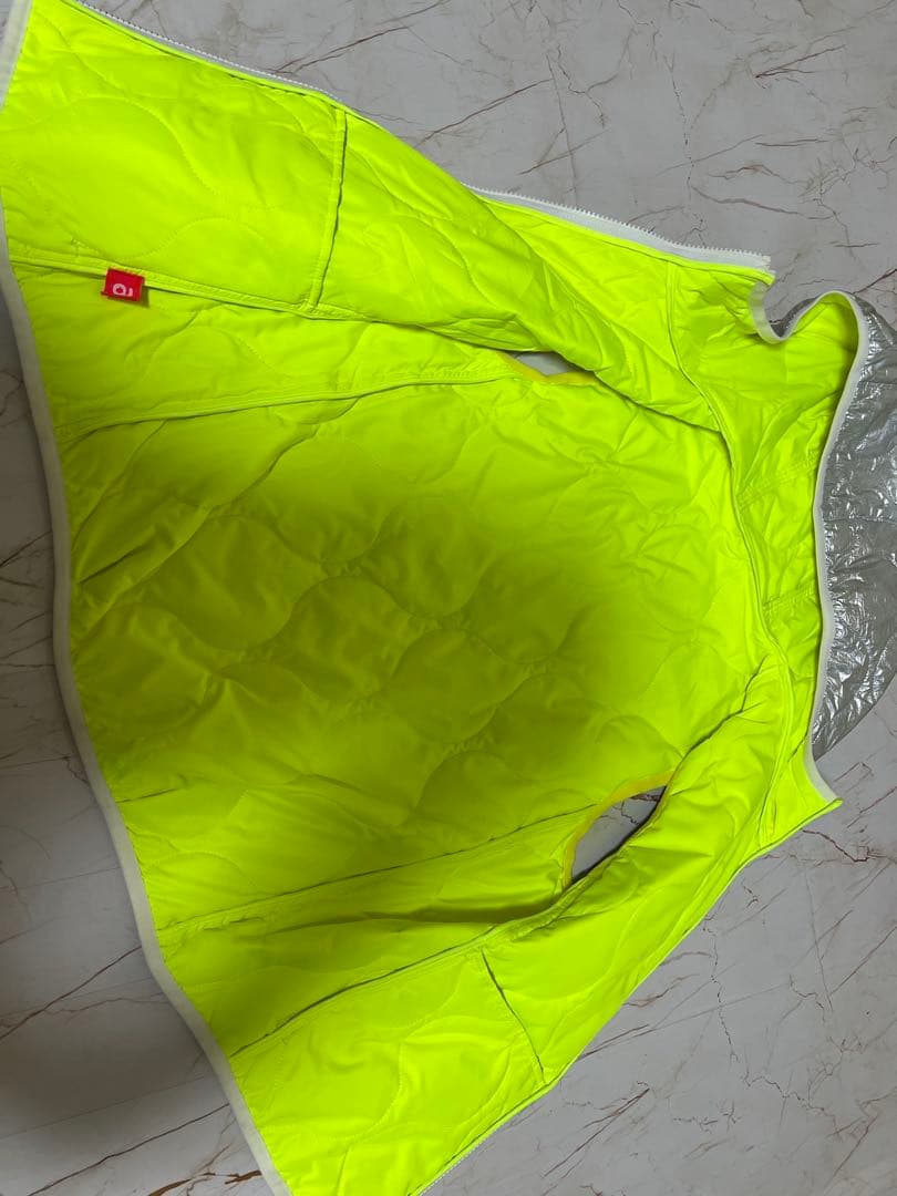 シルバー フード付きベスト ゴルフウェア アルチビオS