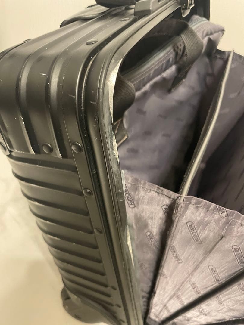 RIMOWA リモワ　トパーズ　ステルス　ブラック　2輪