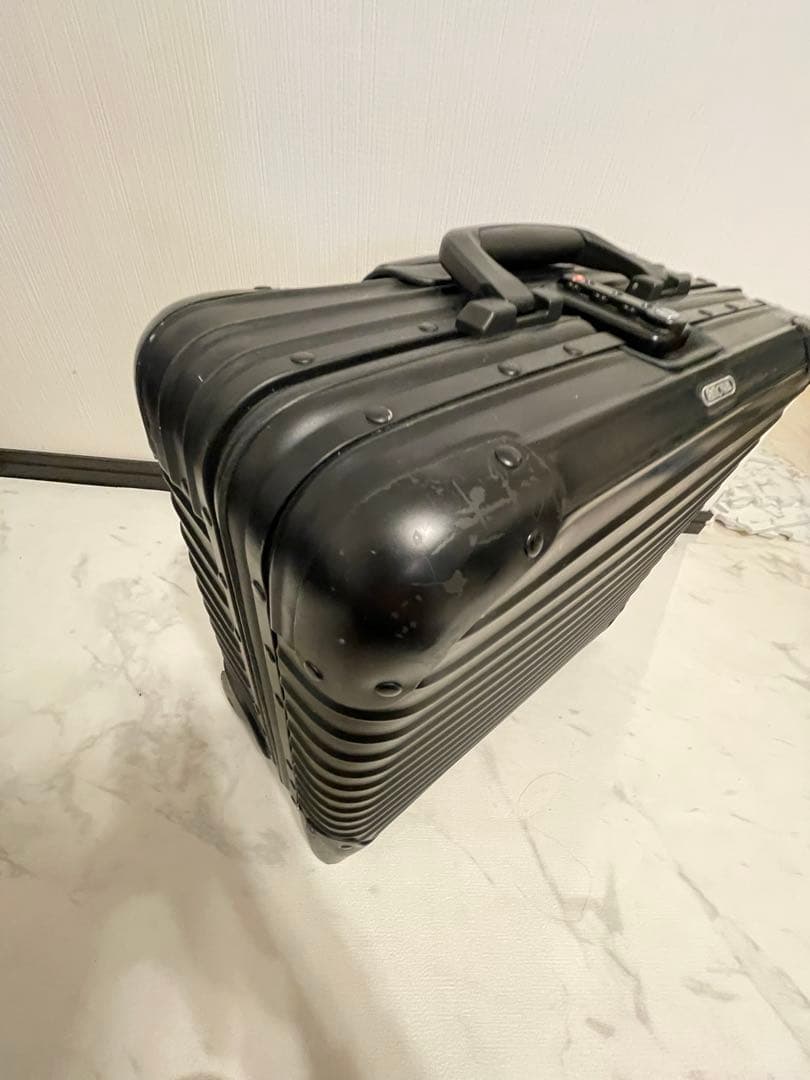 RIMOWA リモワ　トパーズ　ステルス　ブラック　2輪