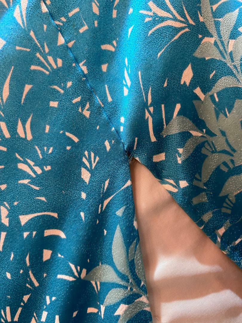 花柄振袖 青系 青いグラデーション袴