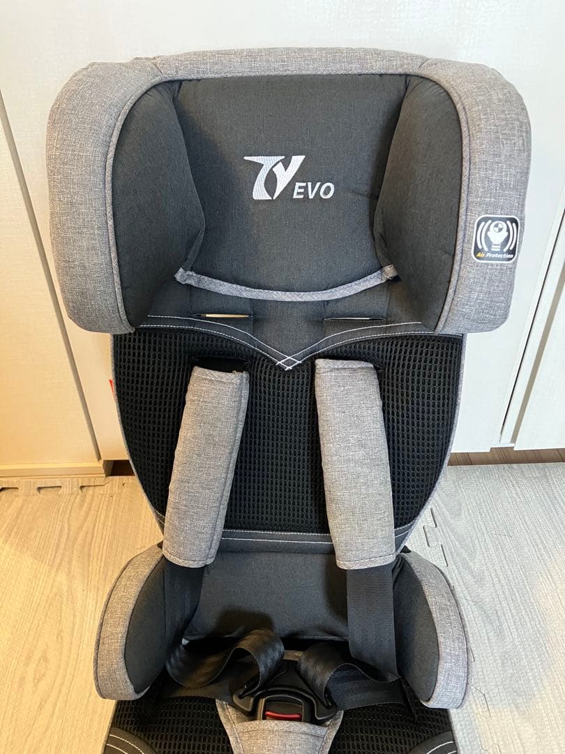 日本育児 トラベルベスト EVO