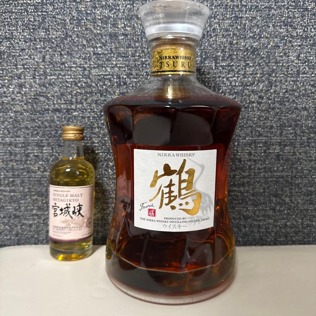 ニッカウヰスキー 鶴 700ml シングルモルト宮城峡小瓶をお付けして