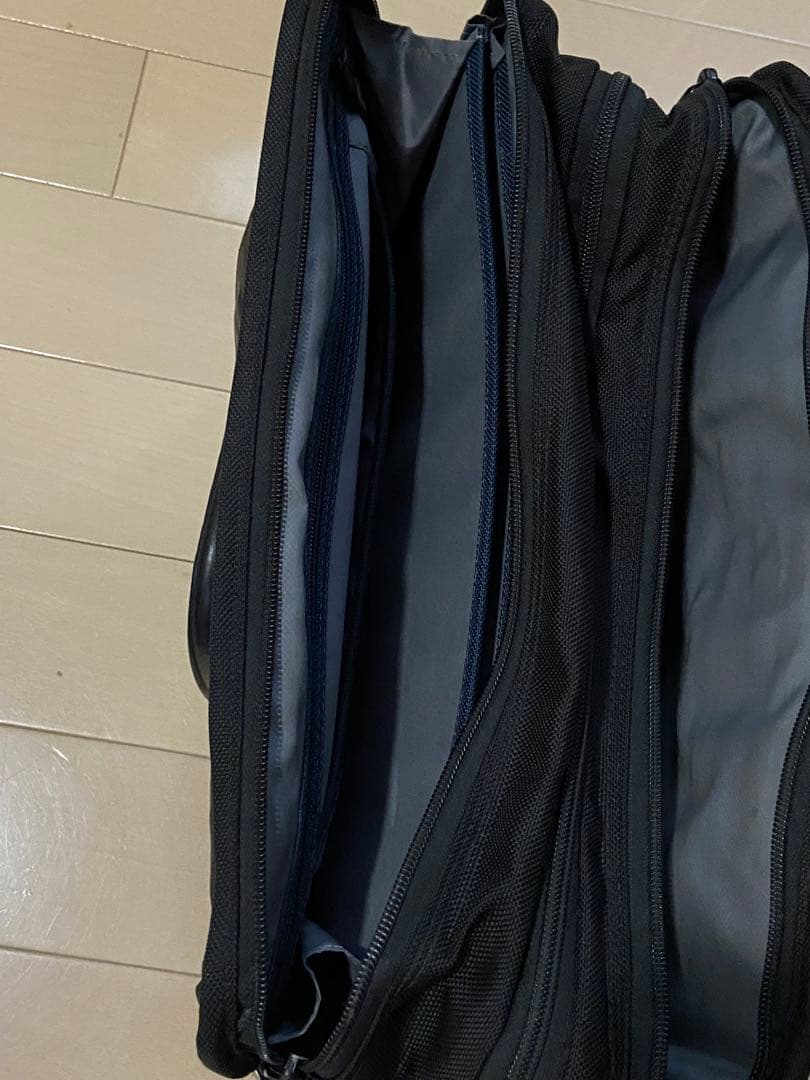 TUMI ブラック ビジネスバッグ エクスパンダブル