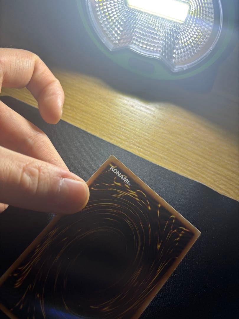 s*o様 遊戯王　光の創造神 ホルアクティ 傷あり 正規品