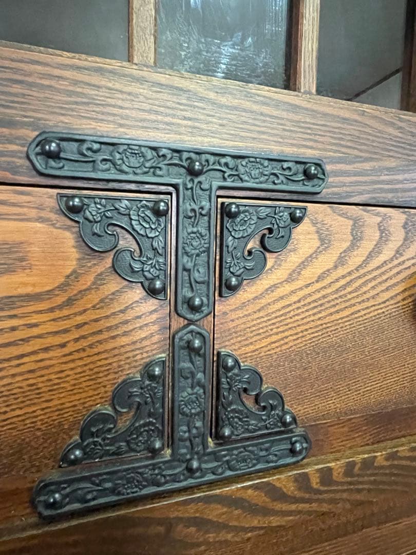 破格送料無料 アンティーク/水屋箪笥/食器棚/ガラス棚/ダイニングボード