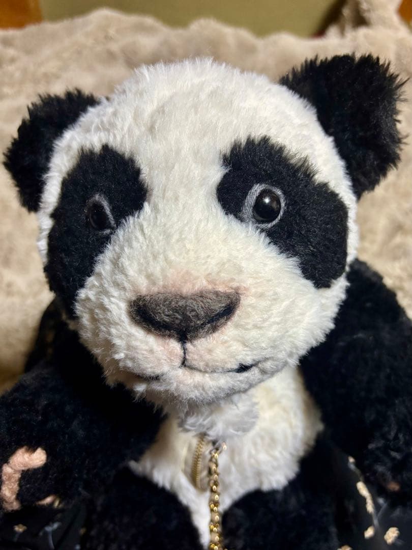 コロっとことり　リアル赤ちゃんパンダ編みぐるみバッグ