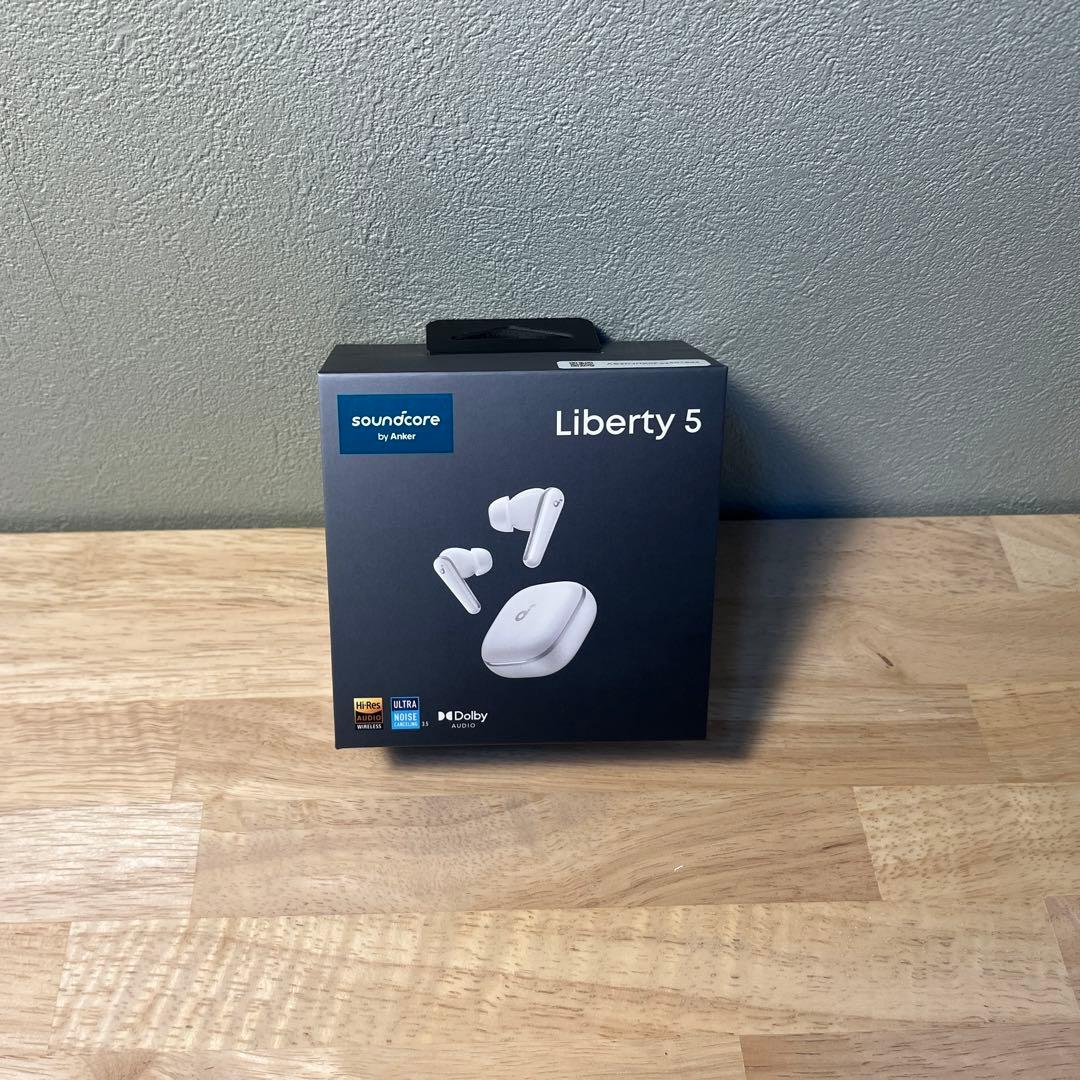 新品・未開封　soundcore Liberty 5 ワイヤレスイヤホン　白
