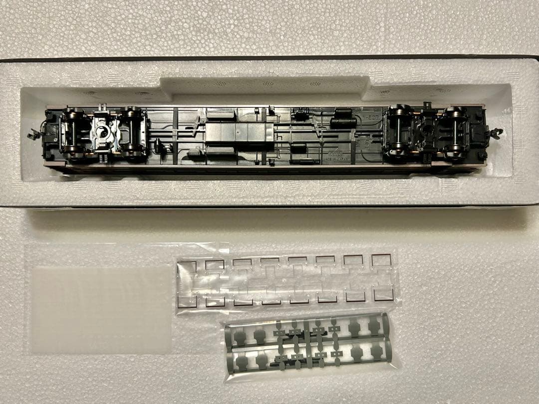 キハ65（モータ無し）＋スハフ42（茶）　KATO HO