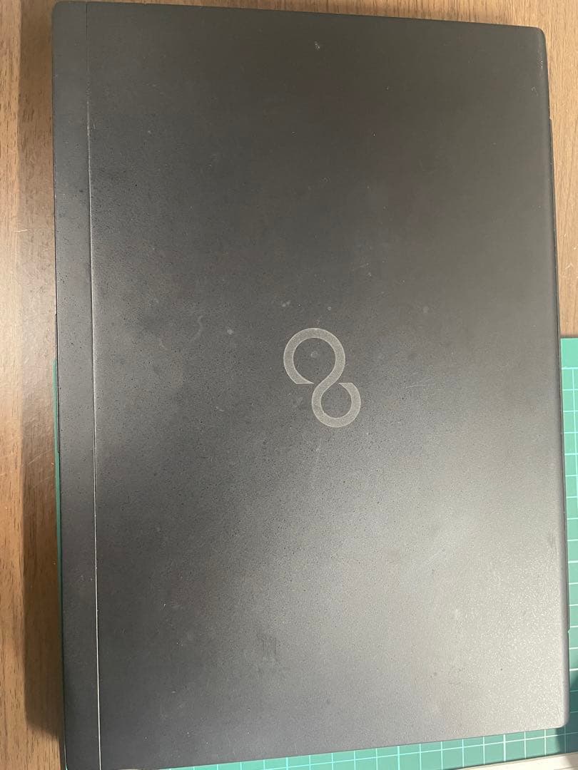 富士通　FUJITSU LIFE BOOK UH75/D3