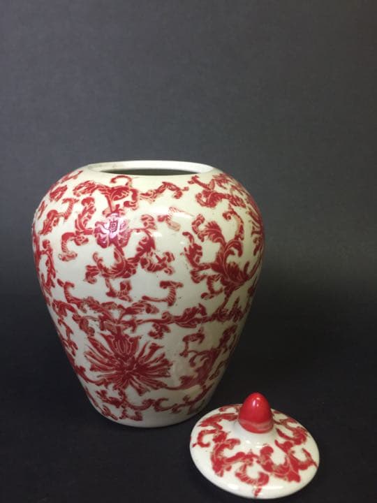 中国古玩  蓋罐 紅釉薬描き 乾隆年製落款