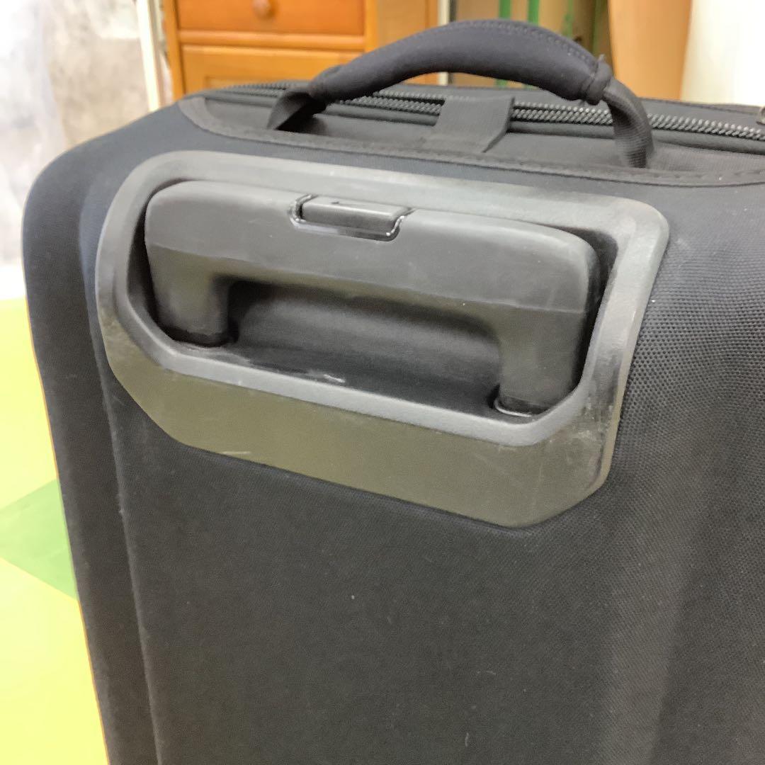 1833 ナイキ　キャリー　スーツケース