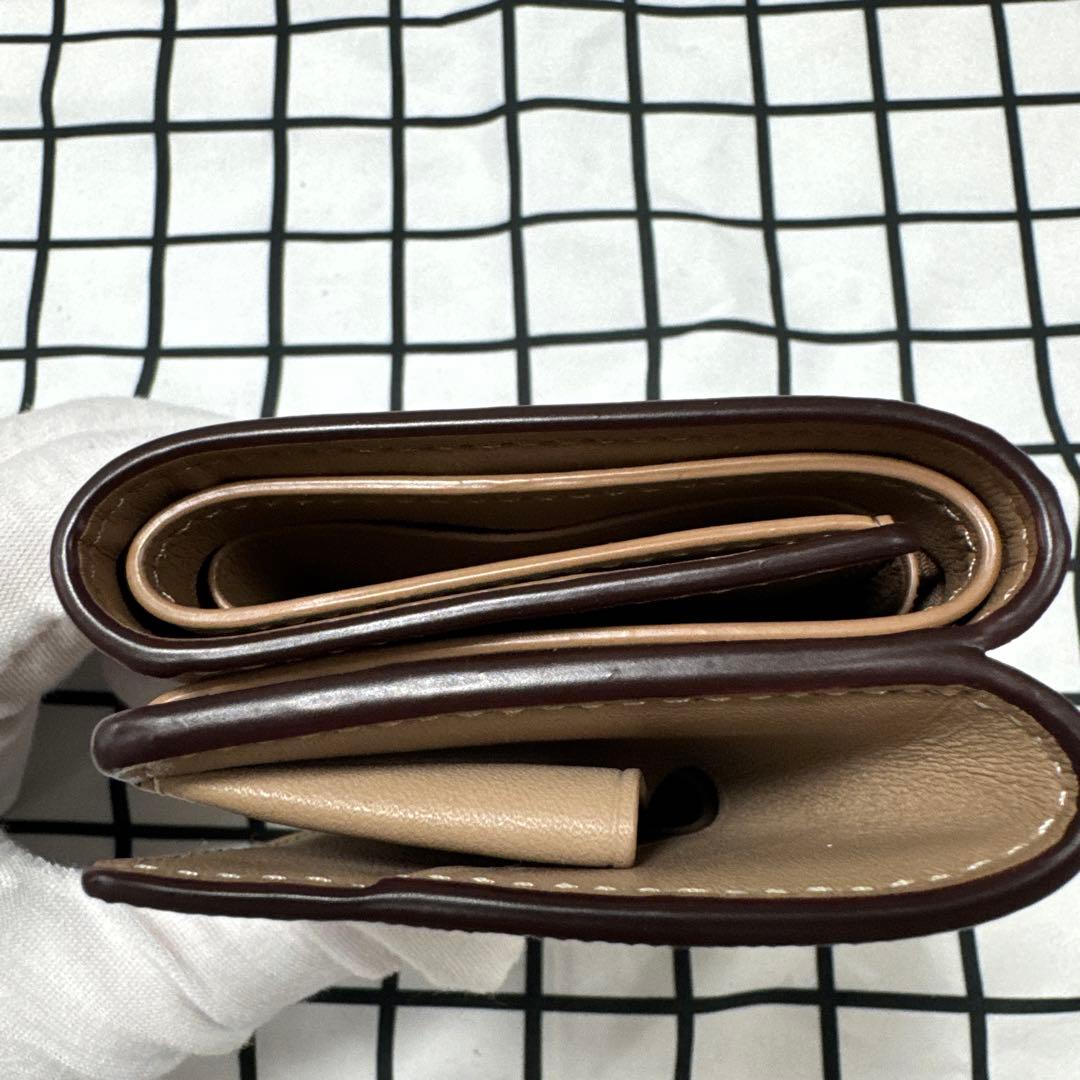 【しぃちゃん（1/1迄）】COACH ベージュ 三つ折り財布