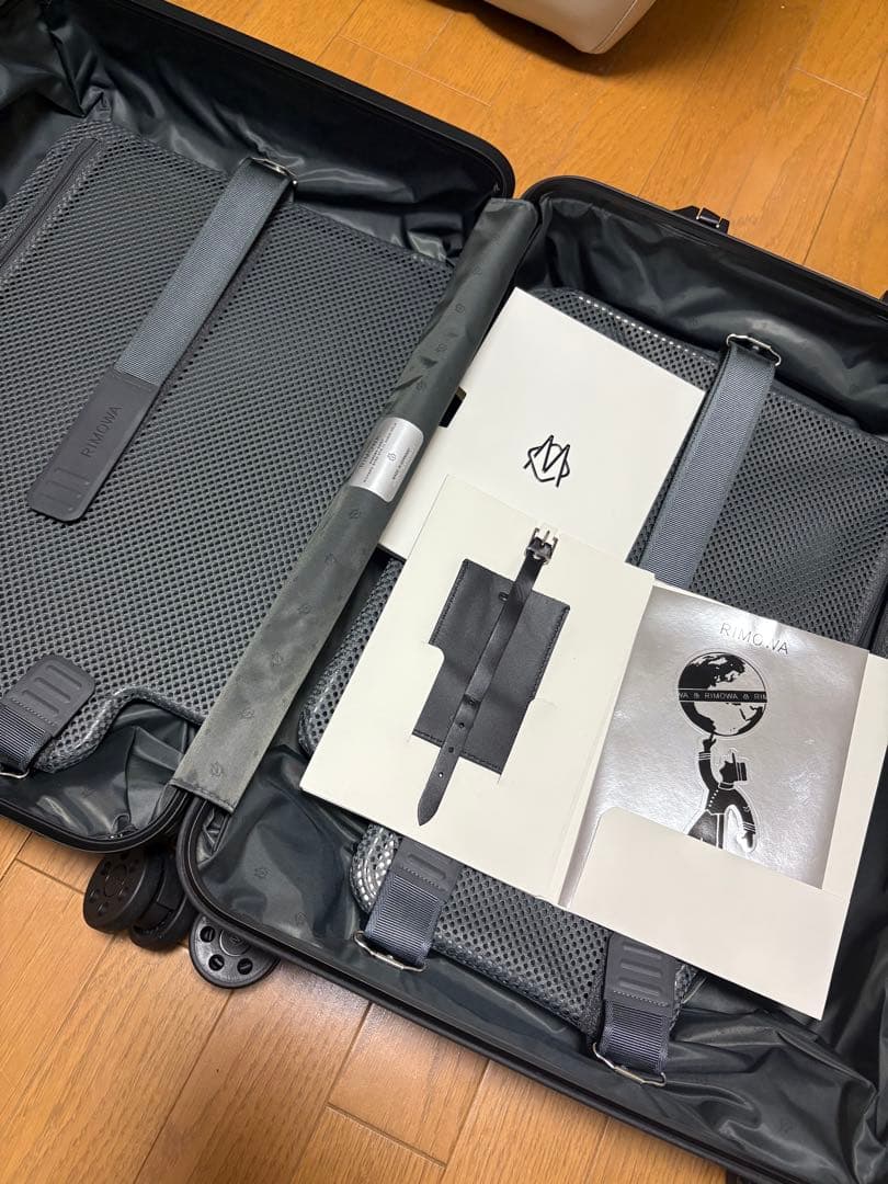 【美品】RIMOWA リモワ キャビン 生涯保証 機内持ち込み