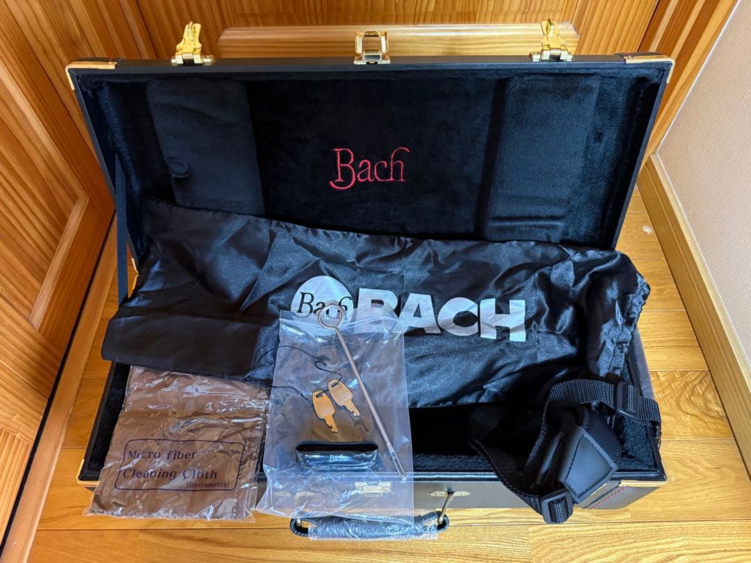 トランペット Bach C管 229/25A シカゴ