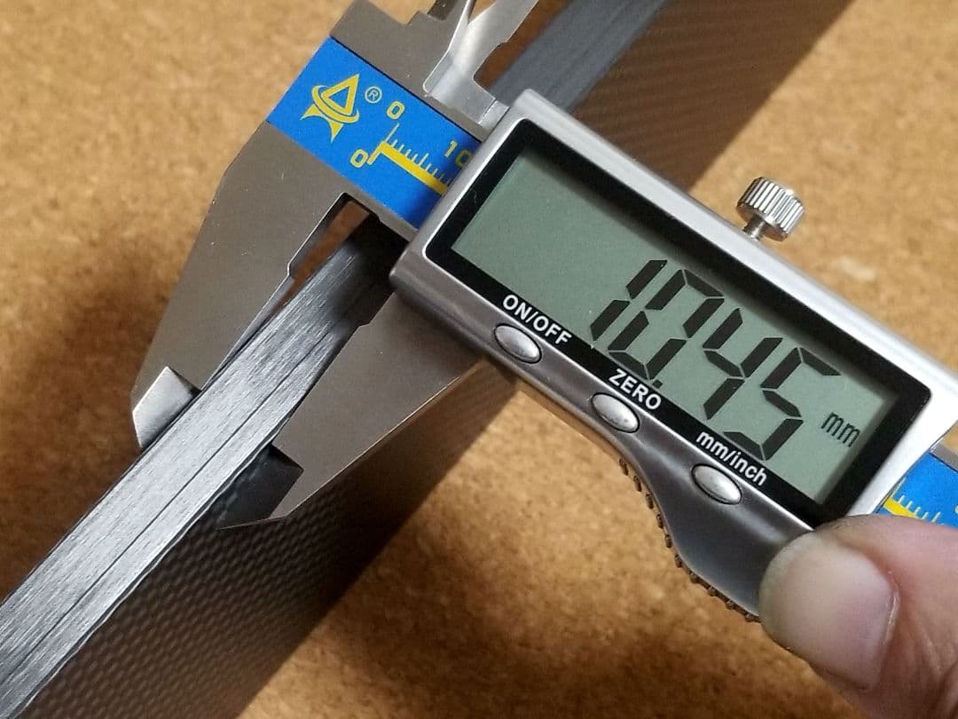 t10.5×80×300mm【CFRP素材】　カーボン板・ドライカーボン