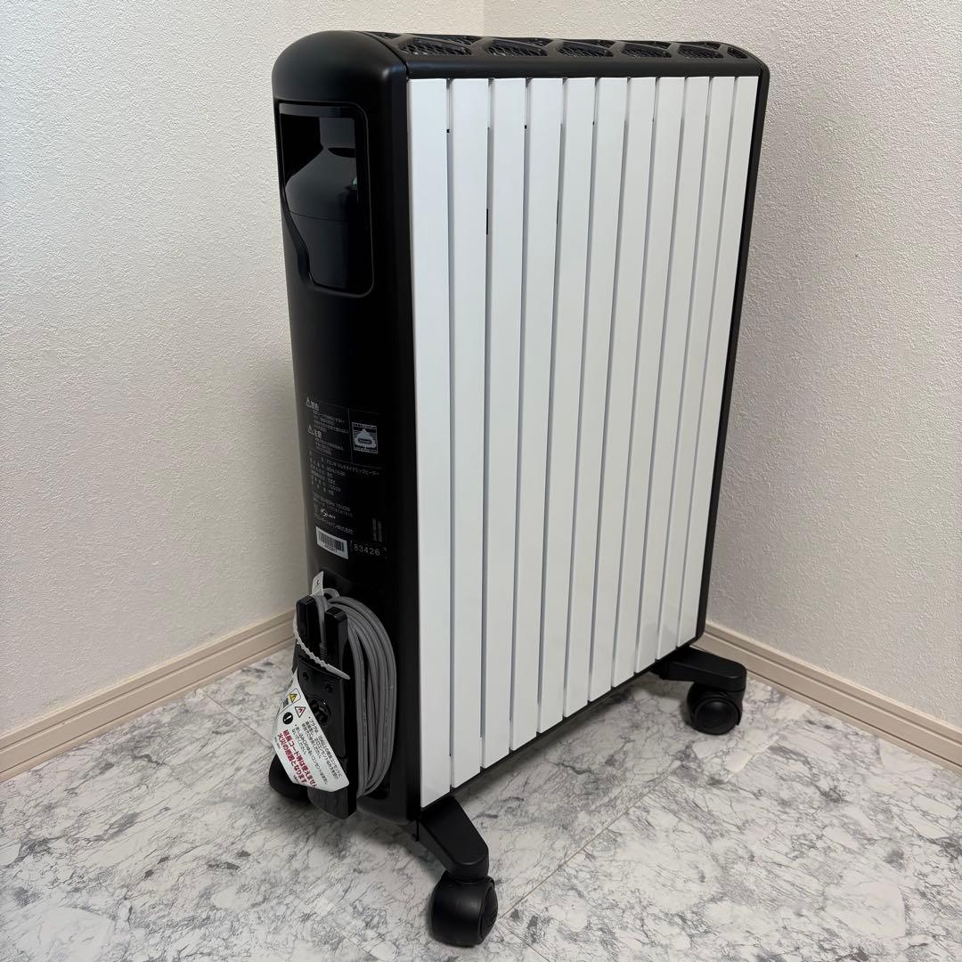 美品✨除菌済み✨リモコン付き　デロンギ　ヒーター　ブラック　MDHU15-BK