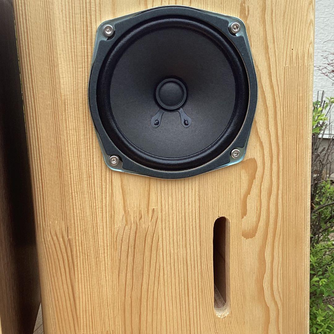 12㎝フルレンジ　縦型スリットダクトが男心をそそる…かしら