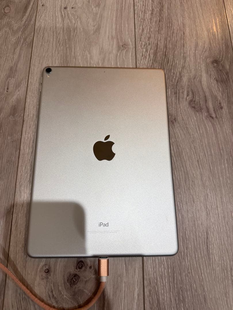 iPad Pro 64GB 10.5インチ a1701 14555円0時まで