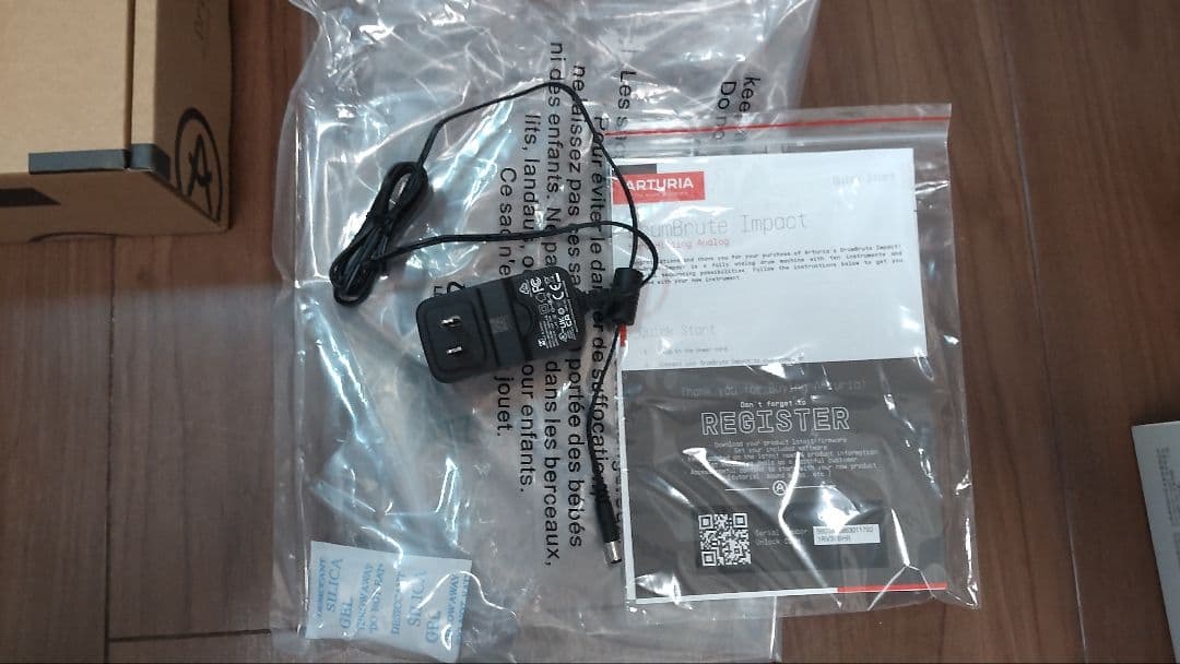 鍵盤楽器 Arturia Drumbrute Impact 1984