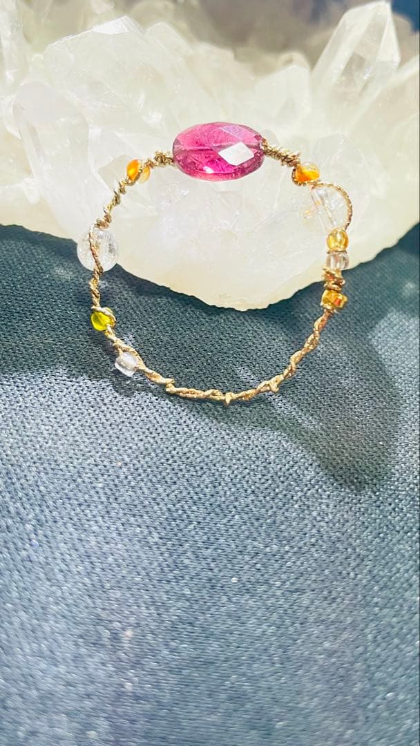 9月20日紫音 お取り置き品❗️魔術✨輝きが別格❣️宝石ピンクトルマリンワイヤ