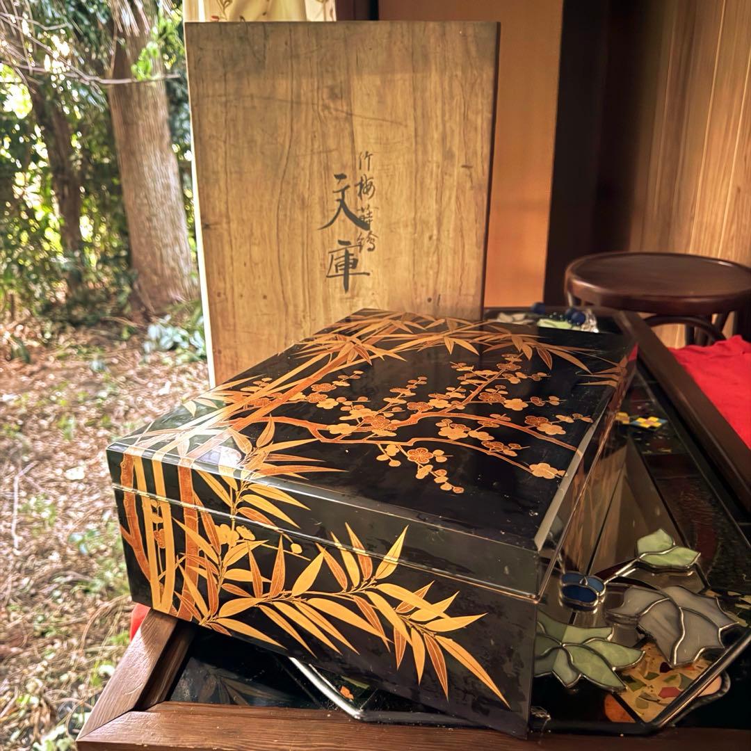 新春特別価格 ‼️JAPAN蒔絵天然木本漆 竹梅蒔絵　文箱料紙箱桐箱黄布付1客